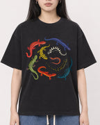 Mockup Boxy Heavyweight Tee Black female close-up 01