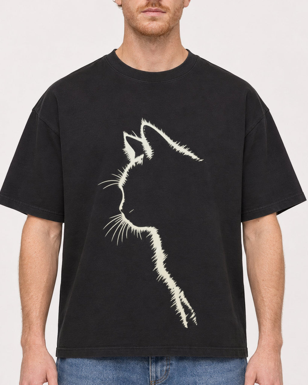 Mockup Boxy Heavyweight Tee Black male close-up 38