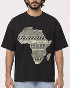 Mockup Boxy Heavyweight Tee Black male close-up 17