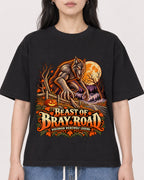 Mockup Boxy Heavyweight Tee Black female close-up 13