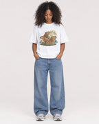 Mockup Boxy Heavyweight Tee White female full-body 05