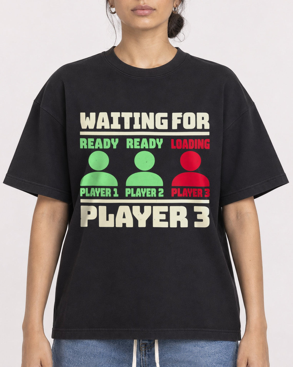 Mockup Boxy Heavyweight Tee Black female close-up 17