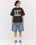 Mockup Boxy Heavyweight Tee Black female full-body 17