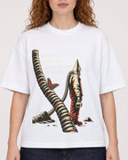 Mockup Boxy Heavyweight Tee White female close-up 09
