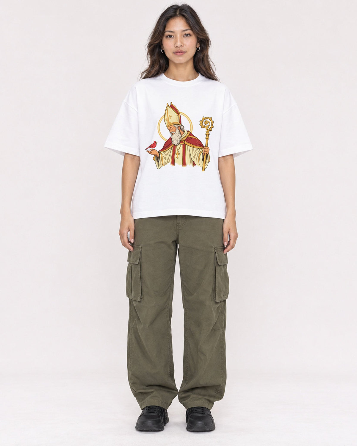 Mockup Boxy Heavyweight Tee White female full-body 02