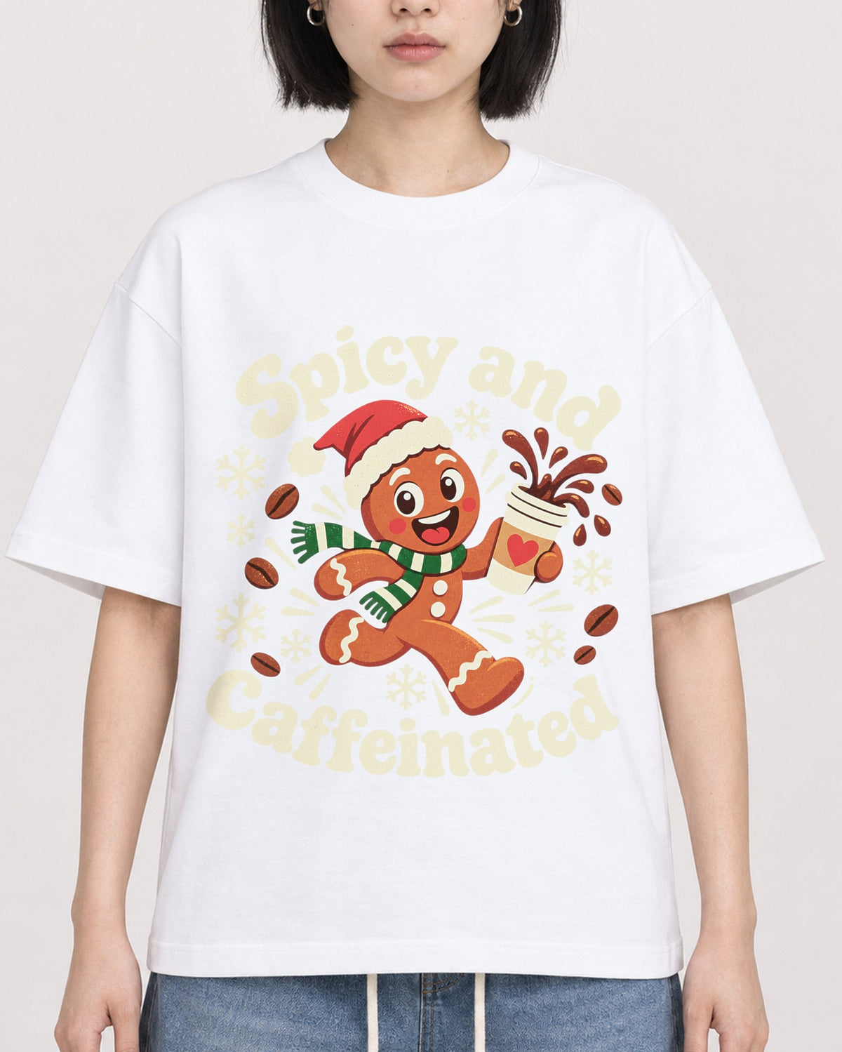 Mockup Boxy Heavyweight Tee White female close-up 11