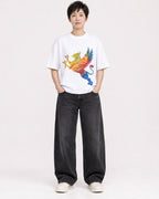 Mockup Boxy Heavyweight Tee White female full-body 23