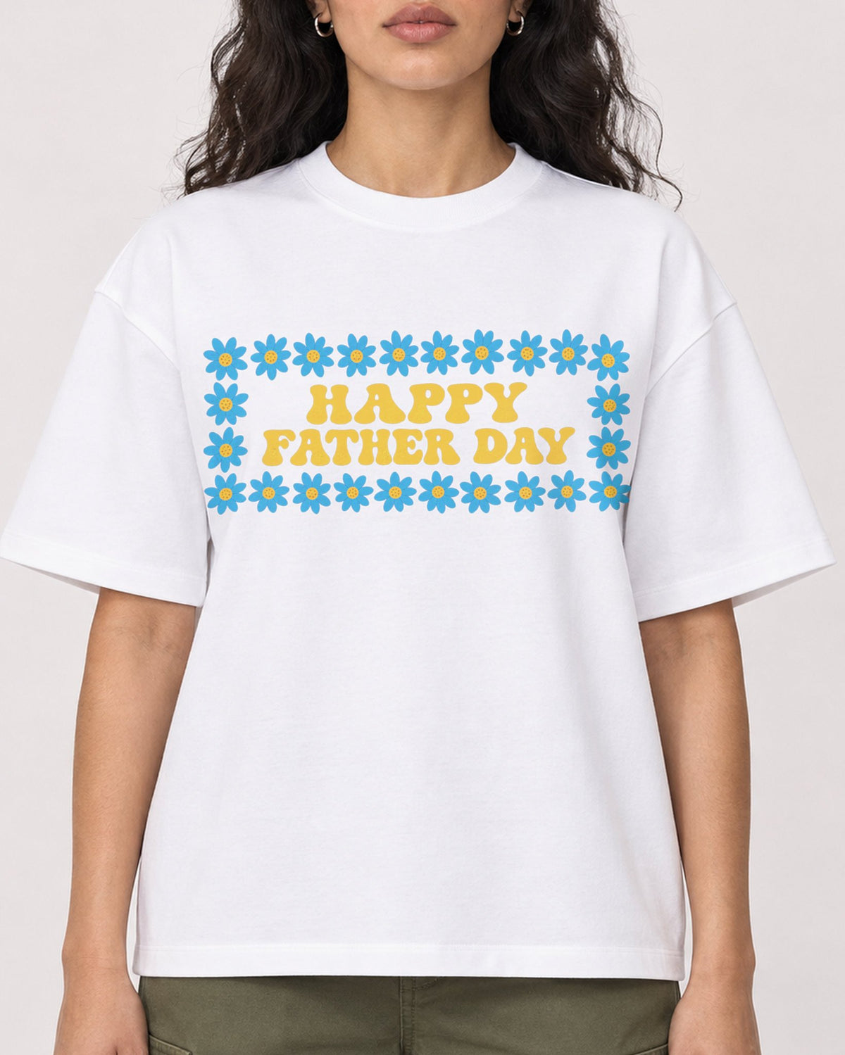 Mockup Boxy Heavyweight Tee White female close-up 07