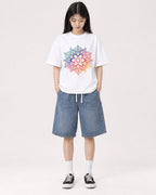 Mockup Boxy Heavyweight Tee White female full-body 01