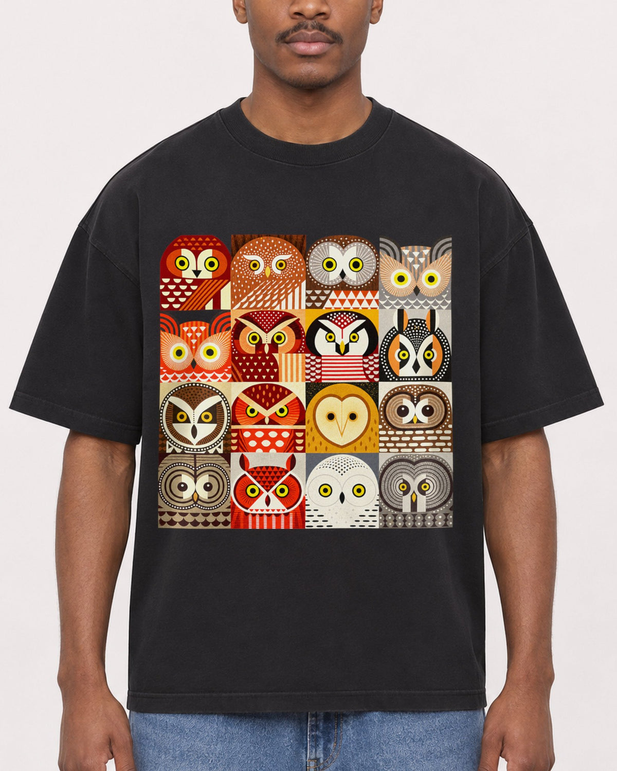 Mockup Boxy Heavyweight Tee Black male close-up 14
