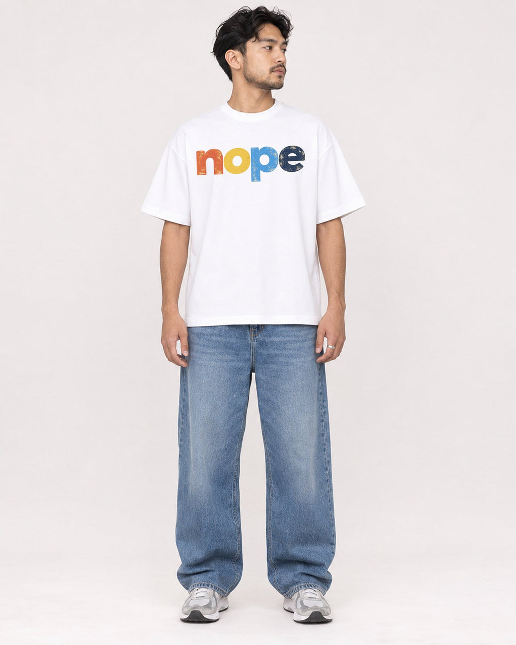 Mockup Boxy Heavyweight Tee White male full-body 02