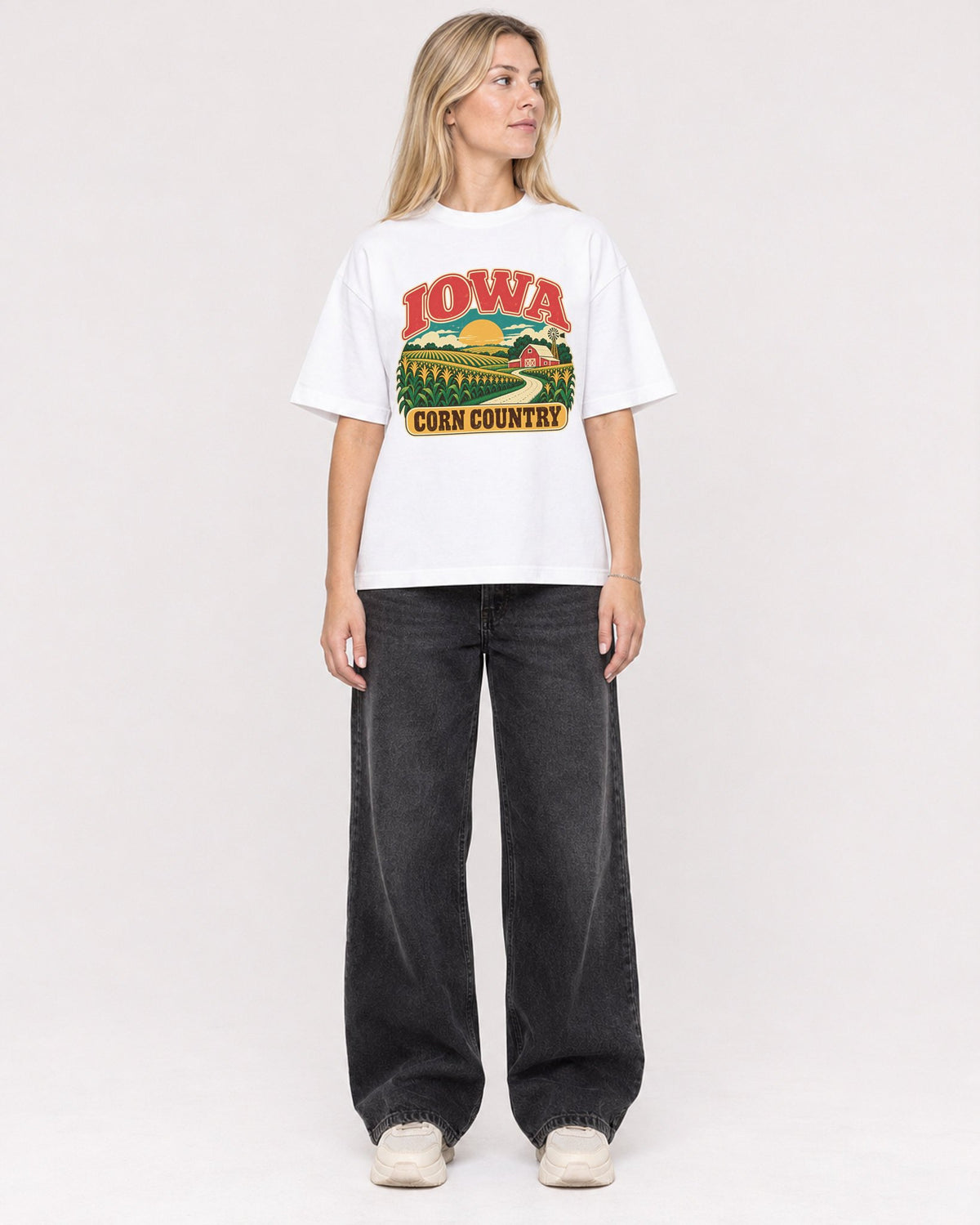 Mockup Boxy Heavyweight Tee White female full-body 08