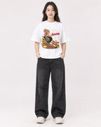 Mockup Boxy Heavyweight Tee White female full-body 03