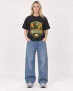 Mockup Boxy Heavyweight Tee Black female full-body 08