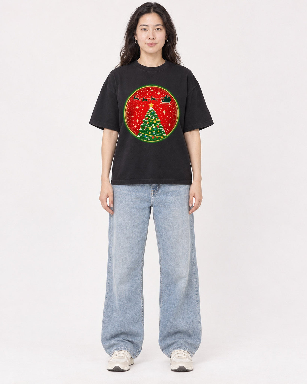 Mockup Boxy Heavyweight Tee Black female full-body 03