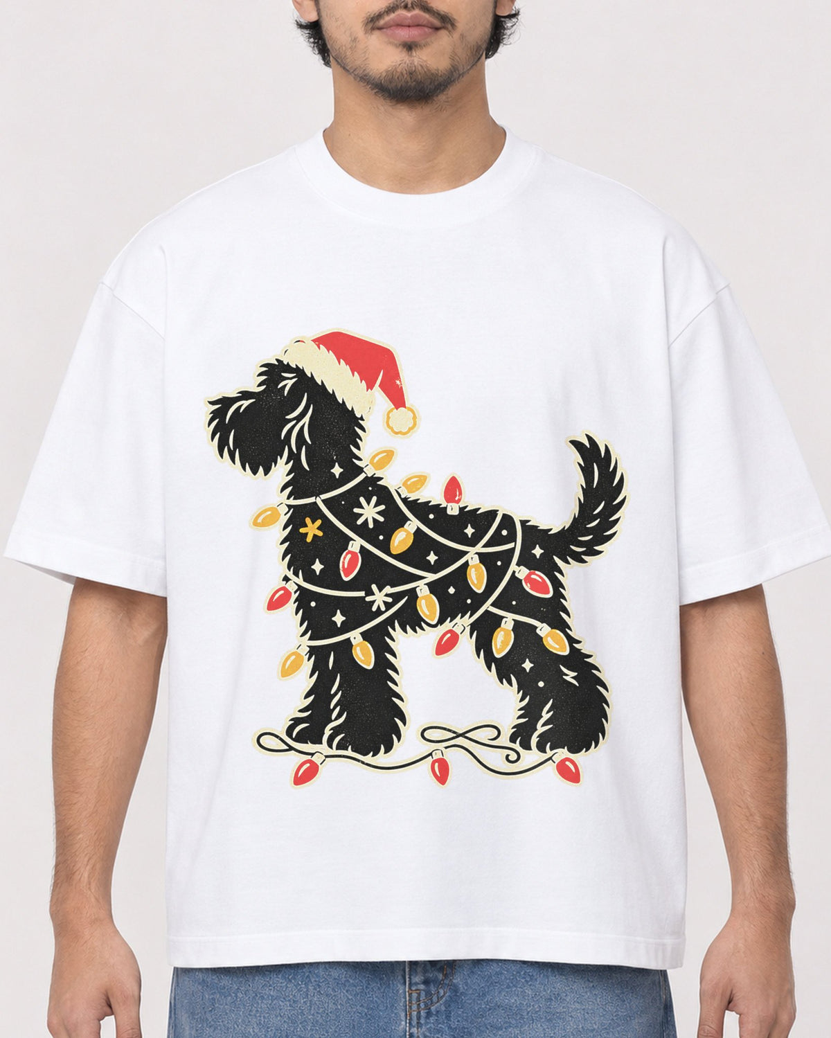 Mockup Boxy Heavyweight Tee White male close-up 02