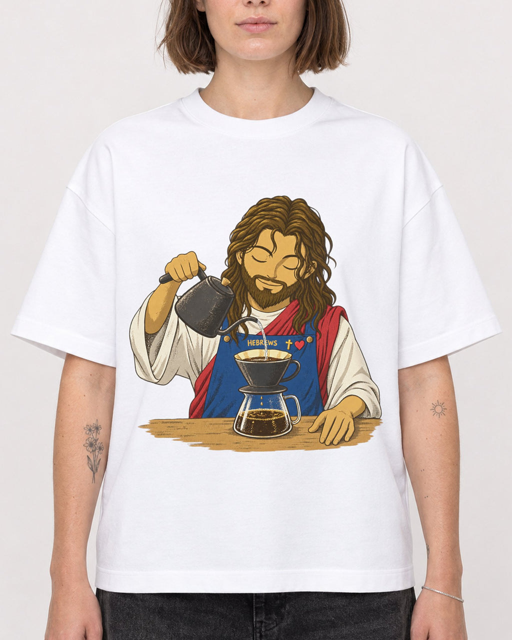 Mockup Boxy Heavyweight Tee White female close-up 18