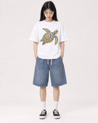 Mockup Boxy Heavyweight Tee White female full-body 01