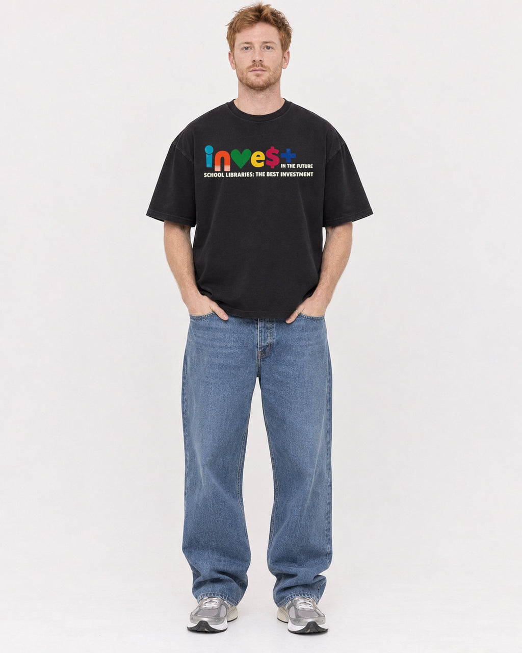 Mockup Boxy Heavyweight Tee Black male full-body 38