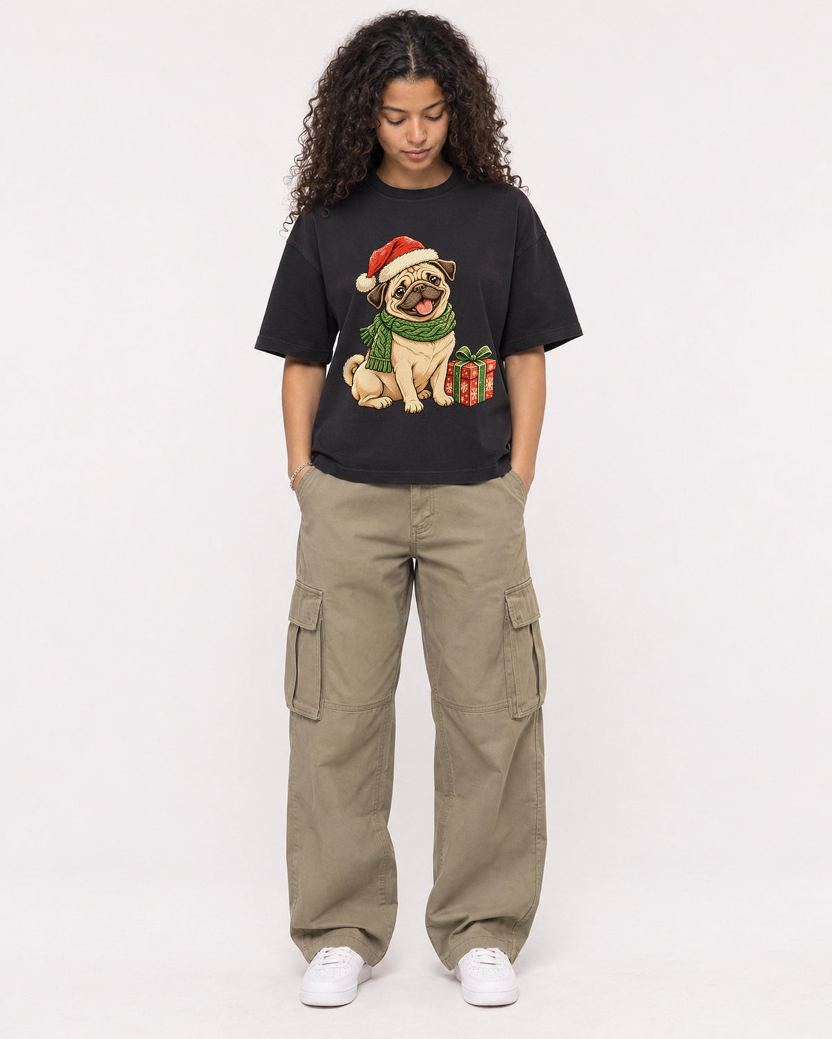 Mockup Boxy Heavyweight Tee Black female full-body 10