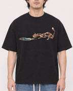 Mockup Boxy Heavyweight Tee Black male close-up 03