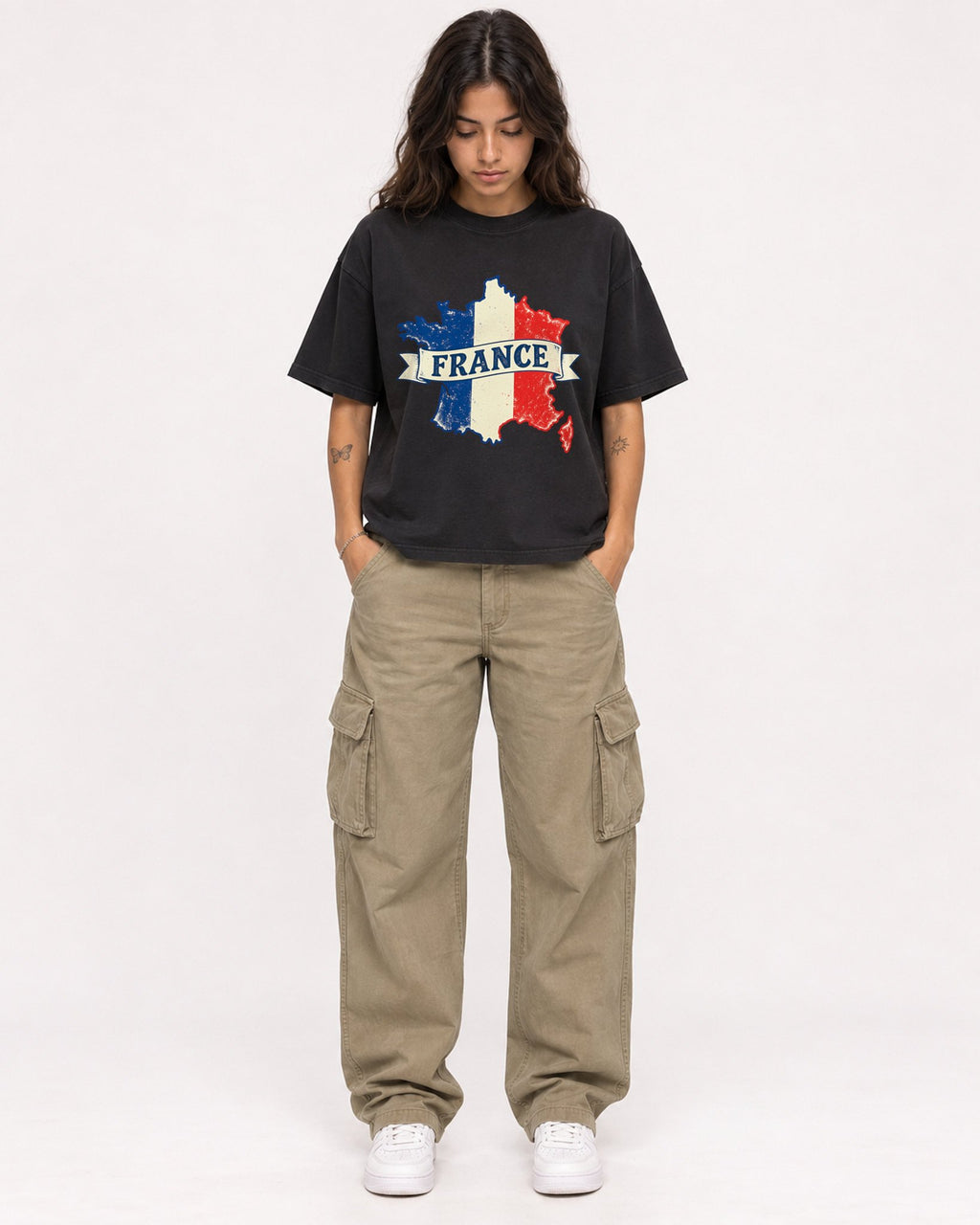 Mockup Boxy Heavyweight Tee Black female full-body 06