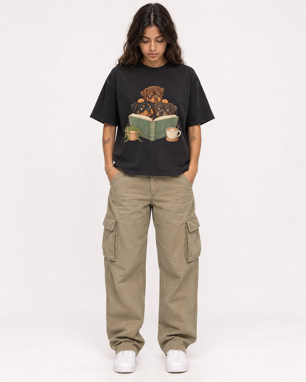 Mockup Boxy Heavyweight Tee Black female full-body 06