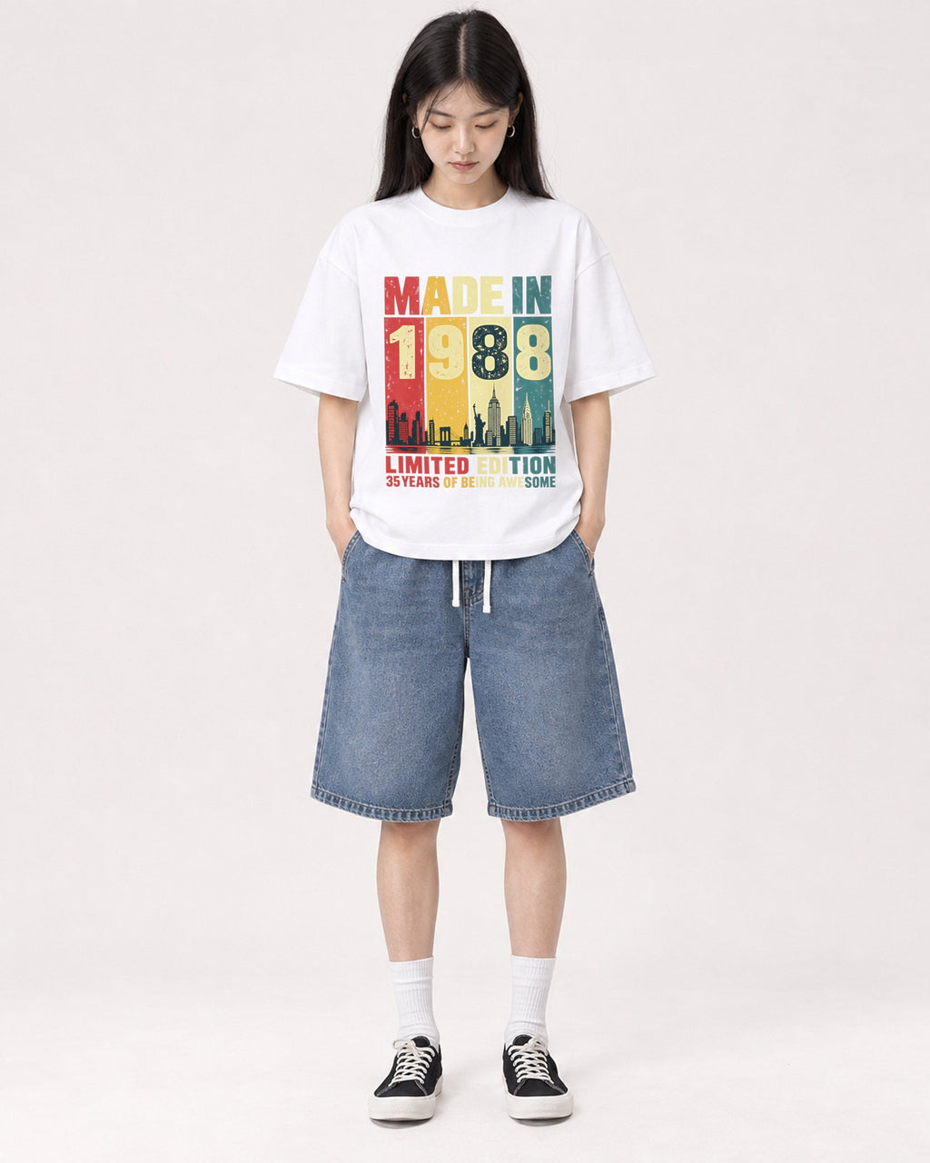 Mockup Boxy Heavyweight Tee White female full-body 01