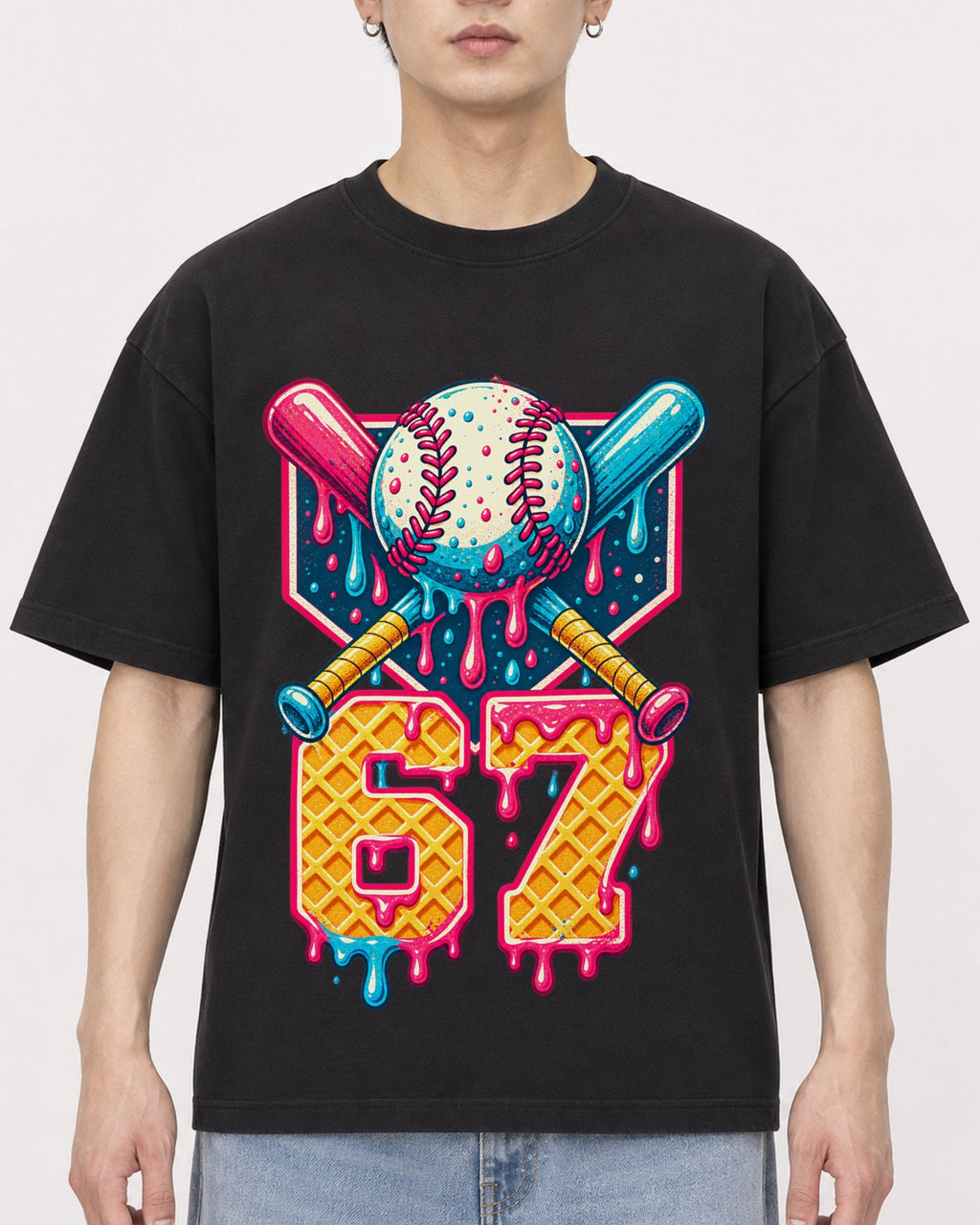 Mockup Boxy Heavyweight Tee Black male close-up 01