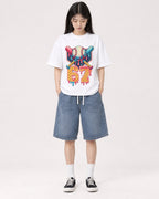 Mockup Boxy Heavyweight Tee White female full-body 01