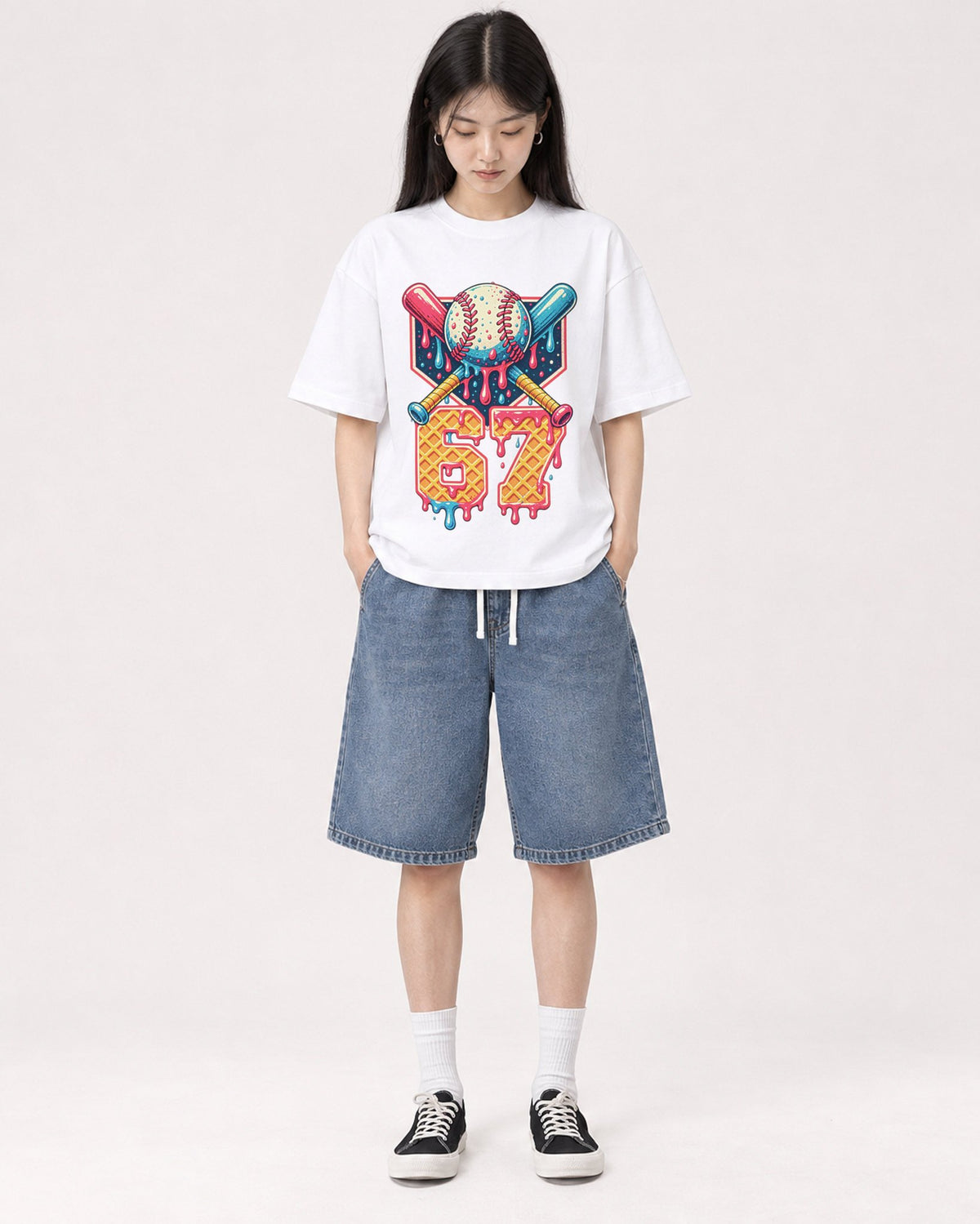 Mockup Boxy Heavyweight Tee White female full-body 01
