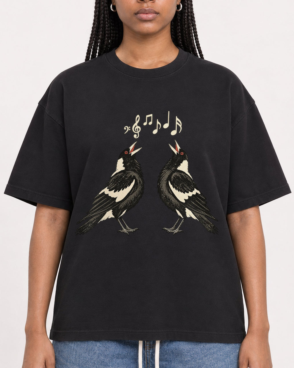 Mockup Boxy Heavyweight Tee Black female close-up 45