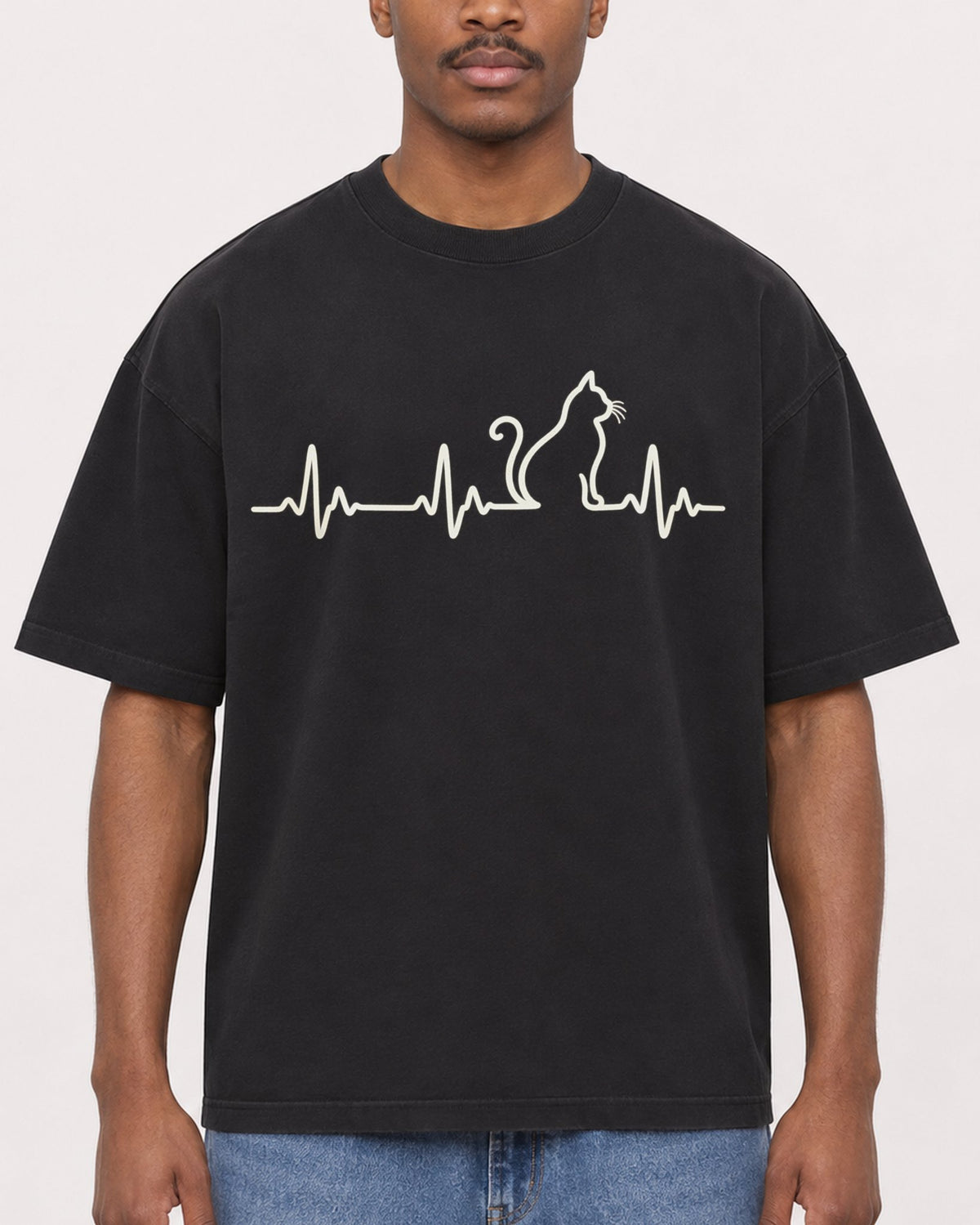 Mockup Boxy Heavyweight Tee Black male close-up 14