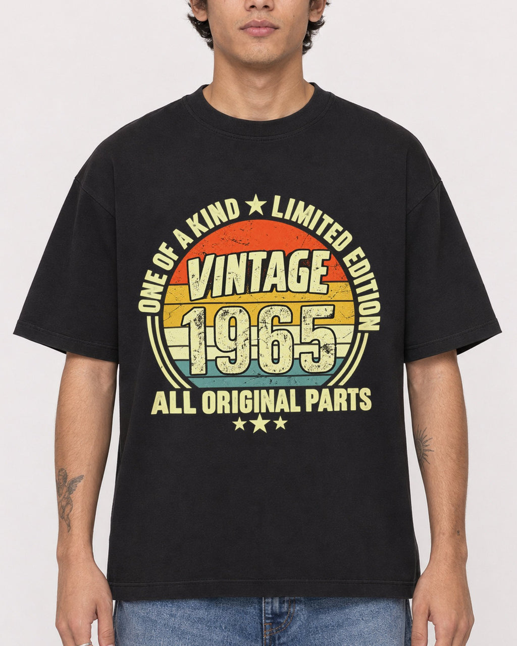 Mockup Boxy Heavyweight Tee Black male close-up 06