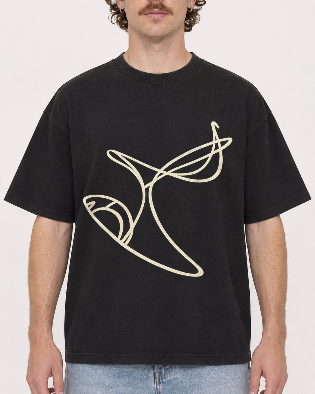 Mockup Boxy Heavyweight Tee Black male close-up 09