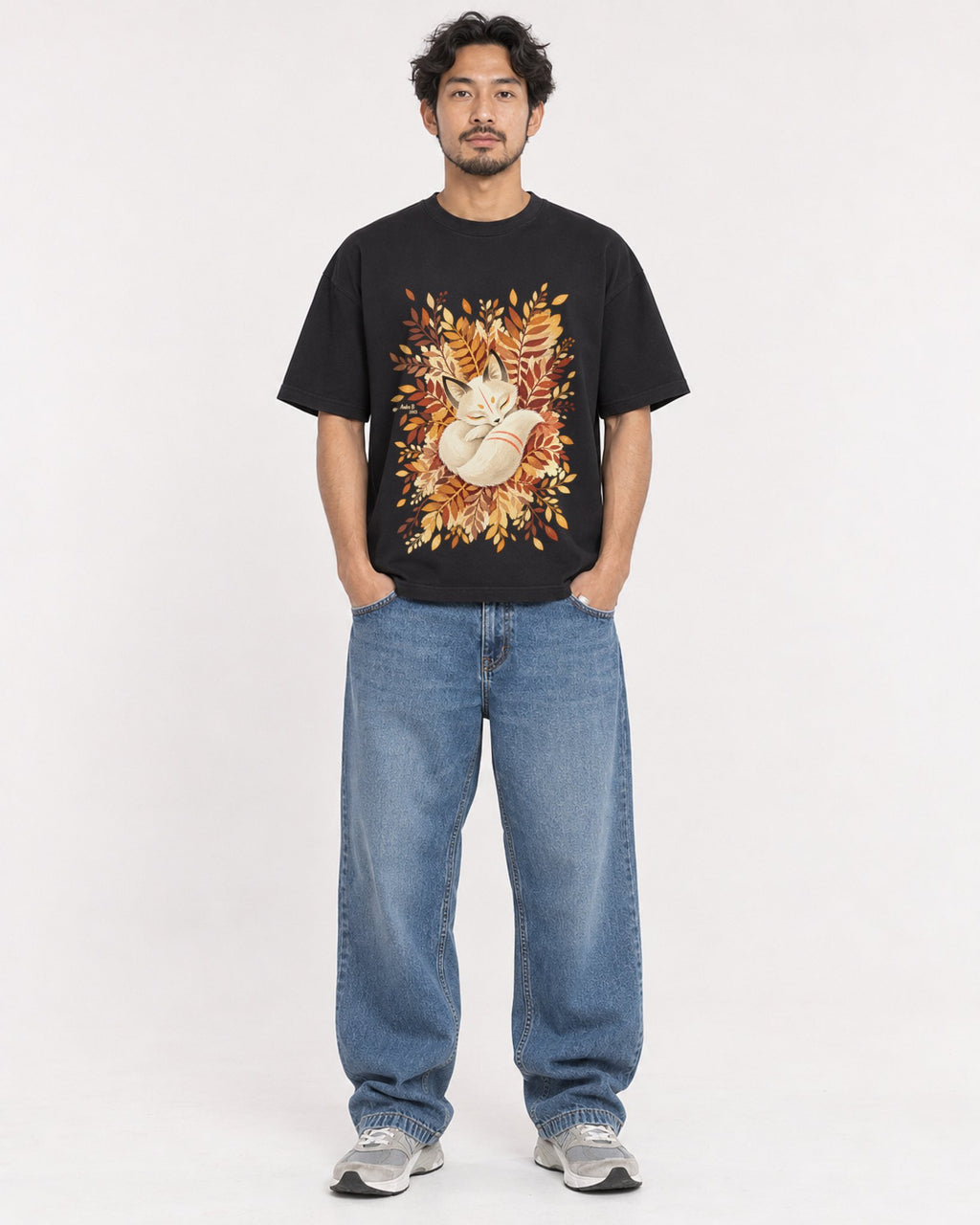 Mockup Boxy Heavyweight Tee Black male full-body 02