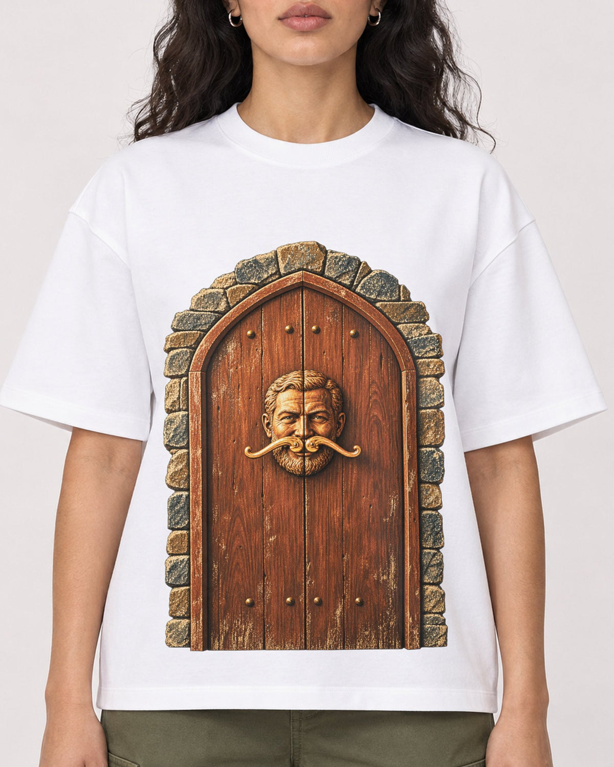 Mockup Boxy Heavyweight Tee White female close-up 07
