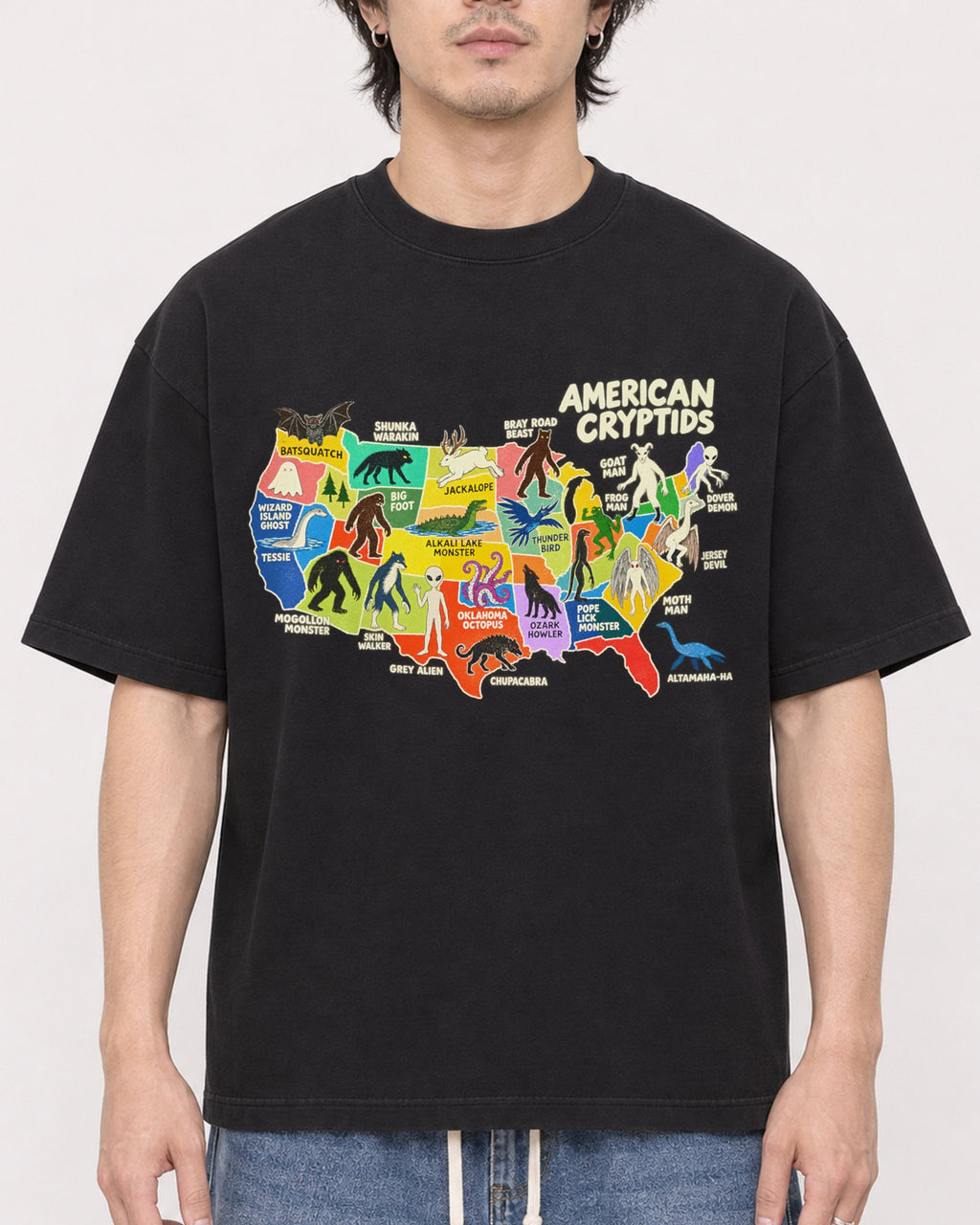 Mockup Boxy Heavyweight Tee Black male close-up 03