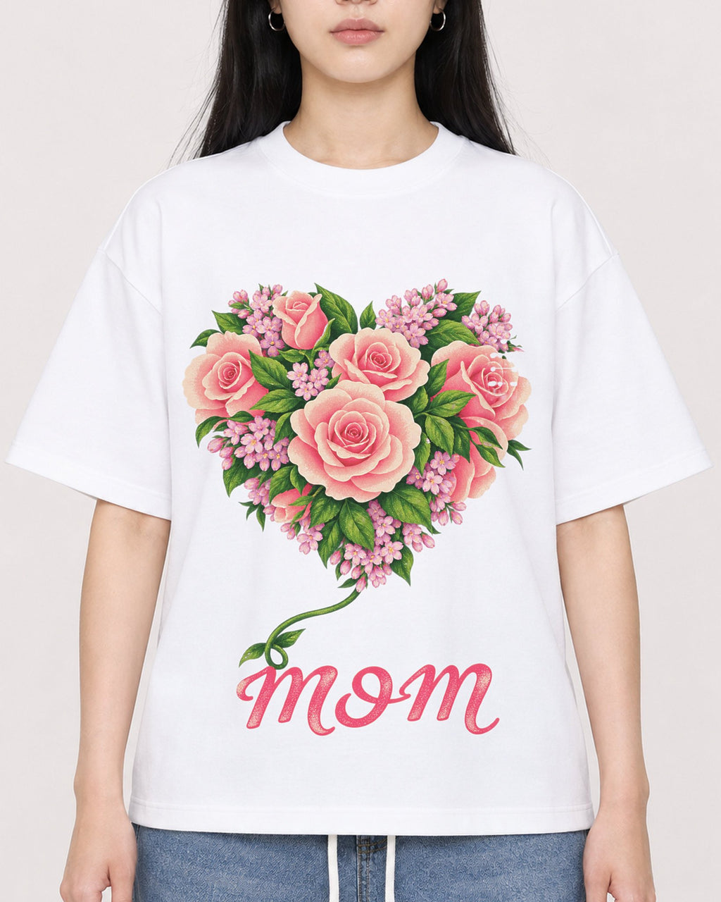 Mockup Boxy Heavyweight Tee White female close-up 01