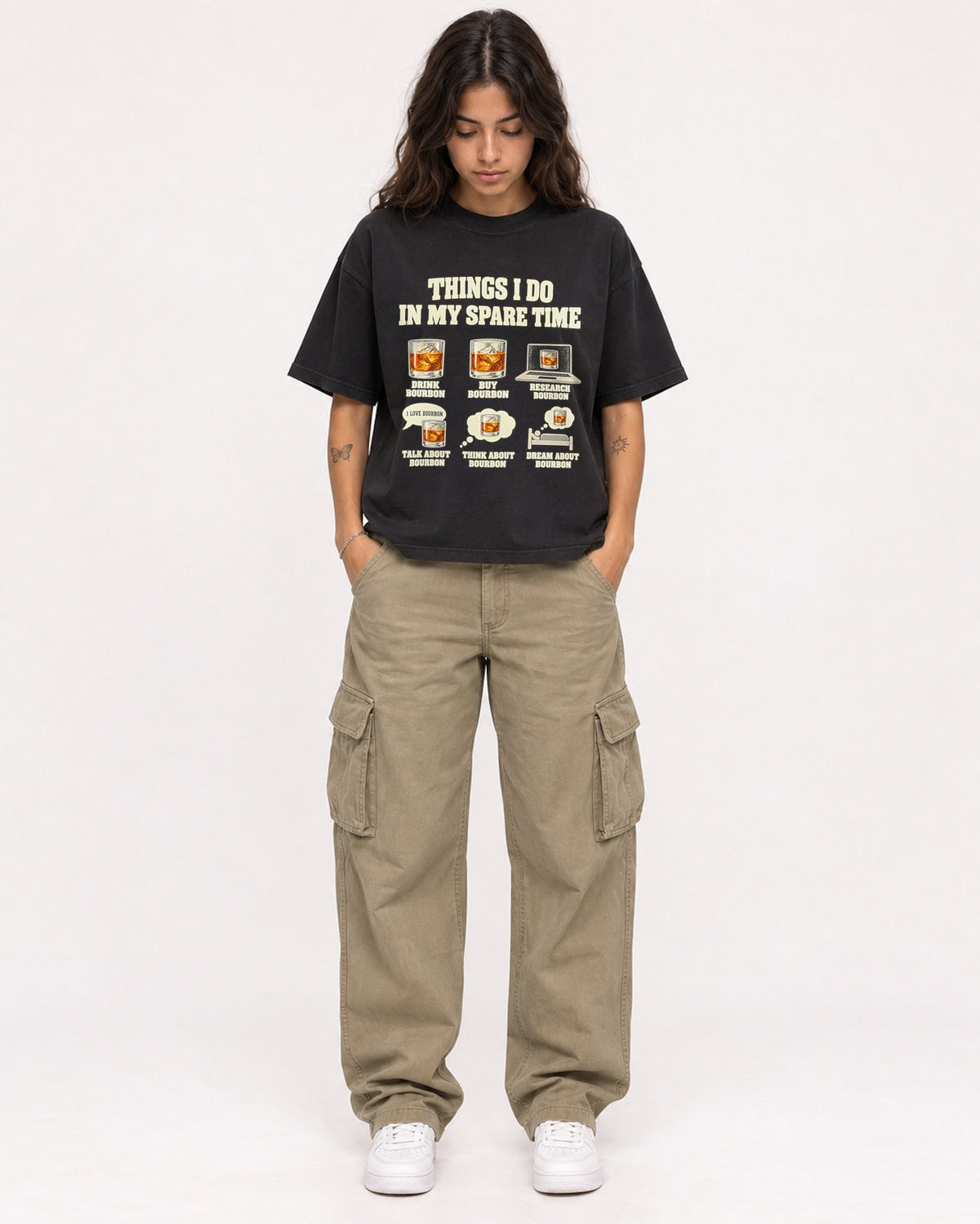 Mockup Boxy Heavyweight Tee Black female full-body 06