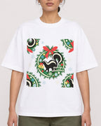 Mockup Boxy Heavyweight Tee White female close-up 17