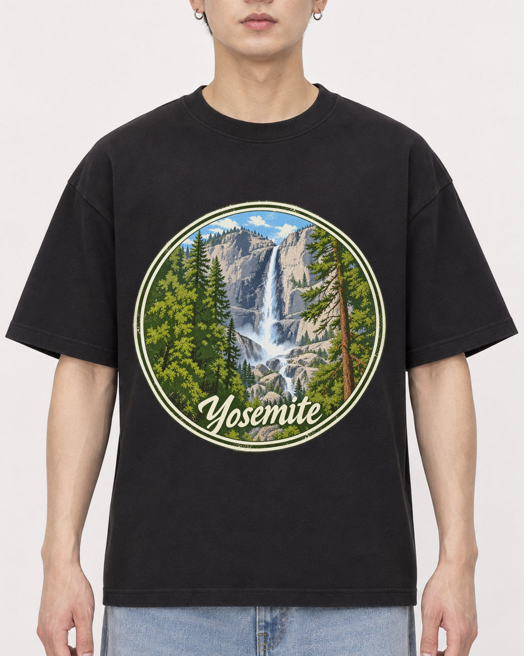 Mockup Boxy Heavyweight Tee Black male close-up 01
