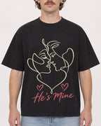 Mockup Boxy Heavyweight Tee Black male close-up 09