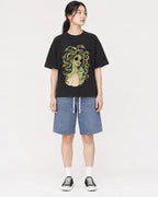 Mockup Boxy Heavyweight Tee Black female full-body 21