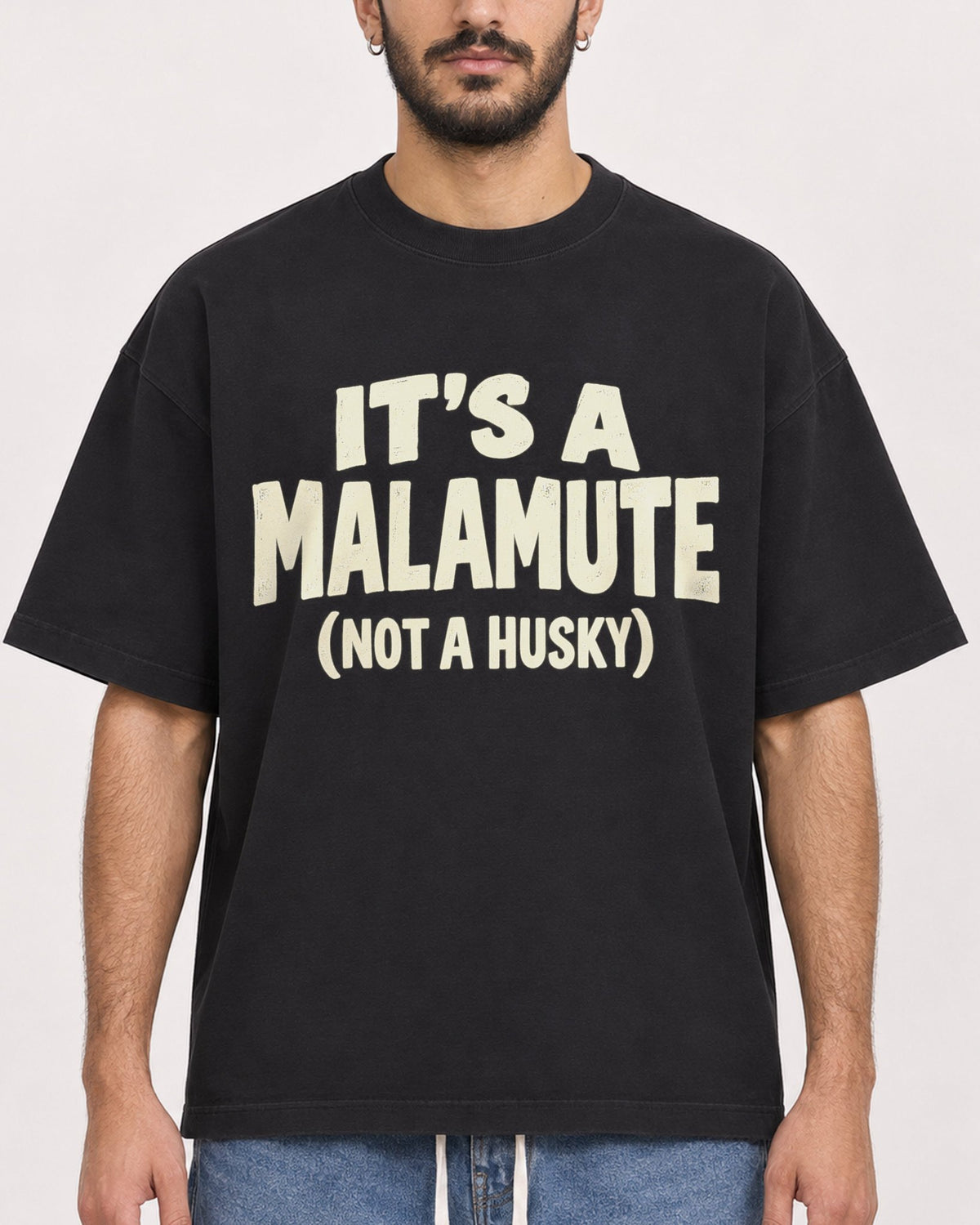 Mockup Boxy Heavyweight Tee Black male close-up 07