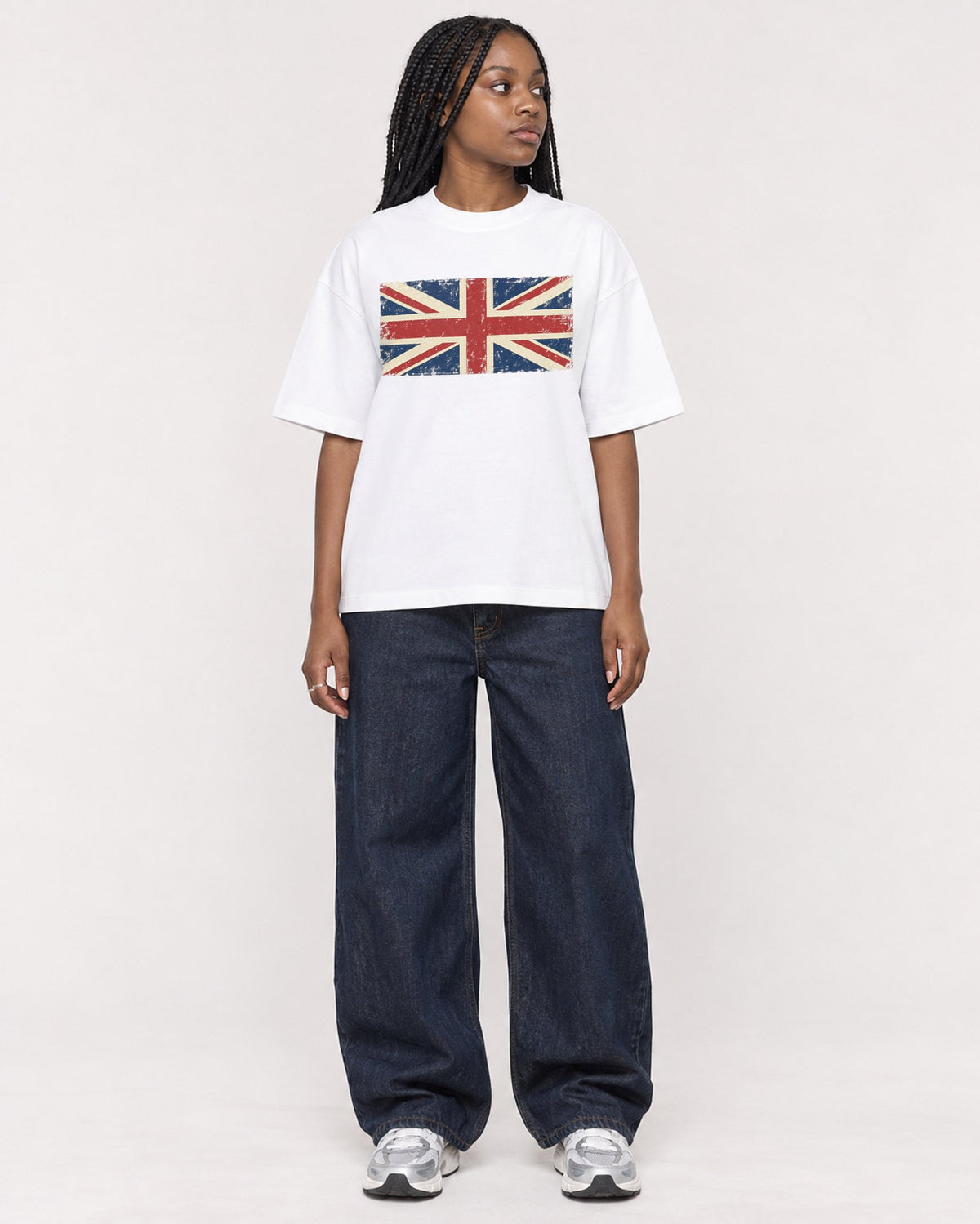Mockup Boxy Heavyweight Tee White female full-body 04