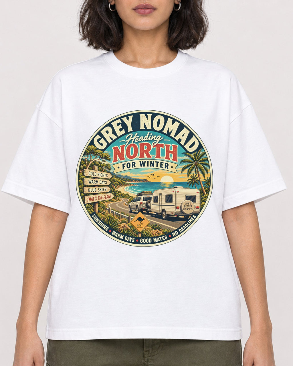 Mockup Boxy Heavyweight Tee White female close-up 37