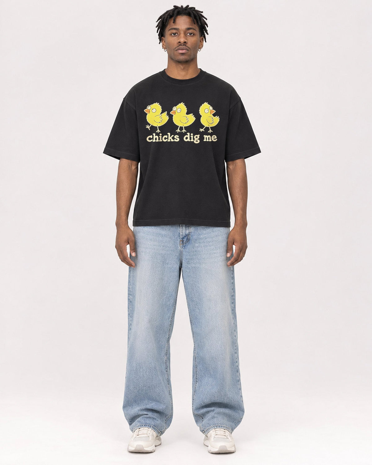 Mockup Boxy Heavyweight Tee Black male full-body 05