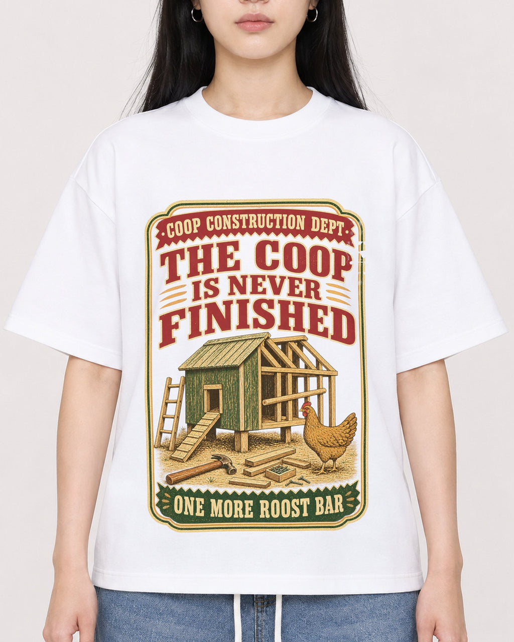 Mockup Boxy Heavyweight Tee White female close-up 01
