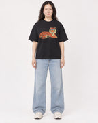Mockup Boxy Heavyweight Tee Black female full-body 03